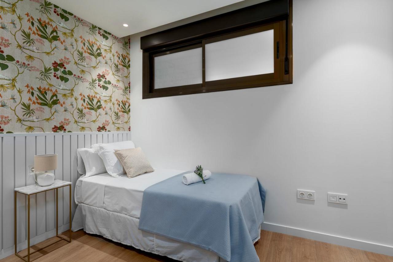 מאלגה Atico Plaza Del Teatro 3 Habitaciones מראה חיצוני תמונה